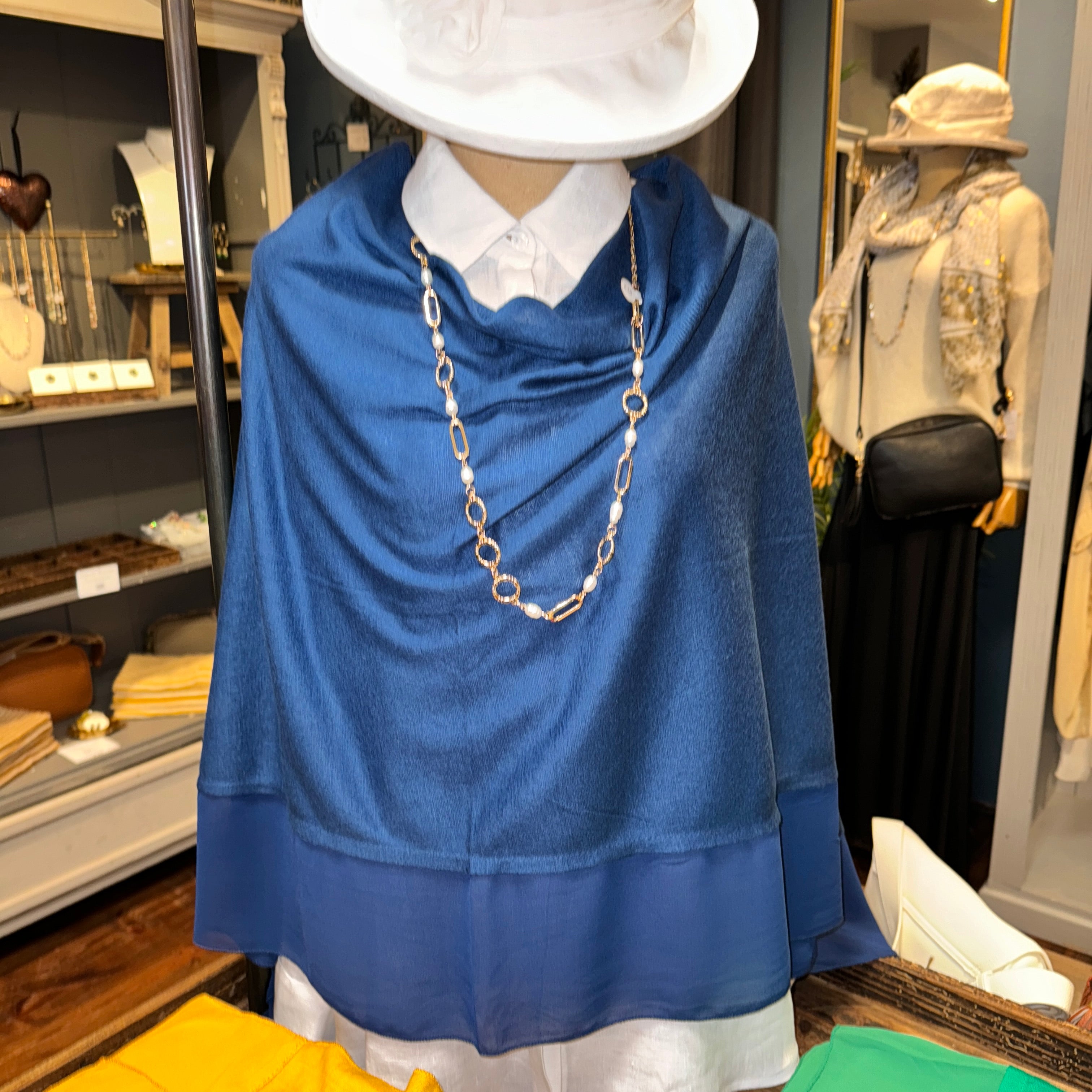 Poncho Galaxy Blue