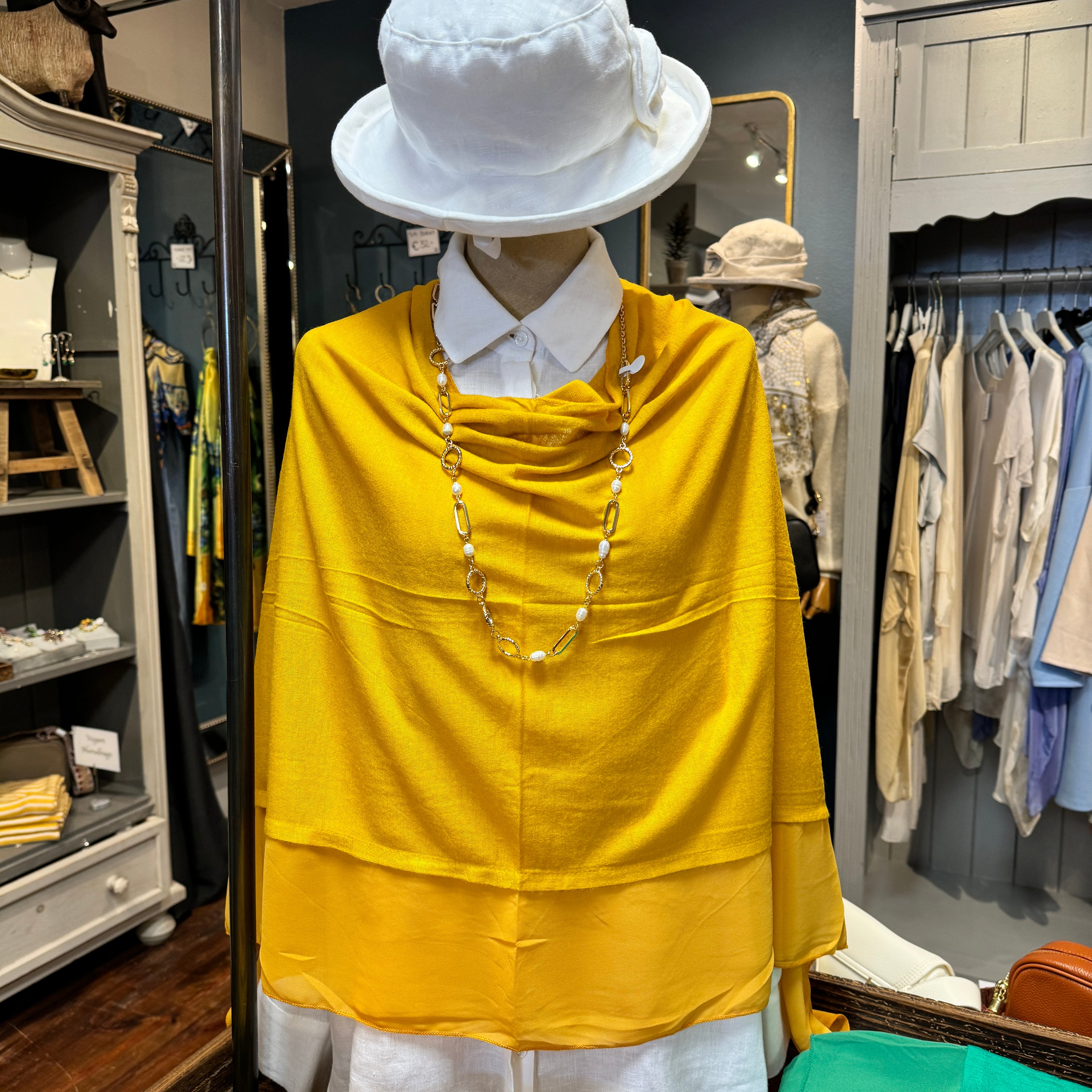 Poncho Mustard