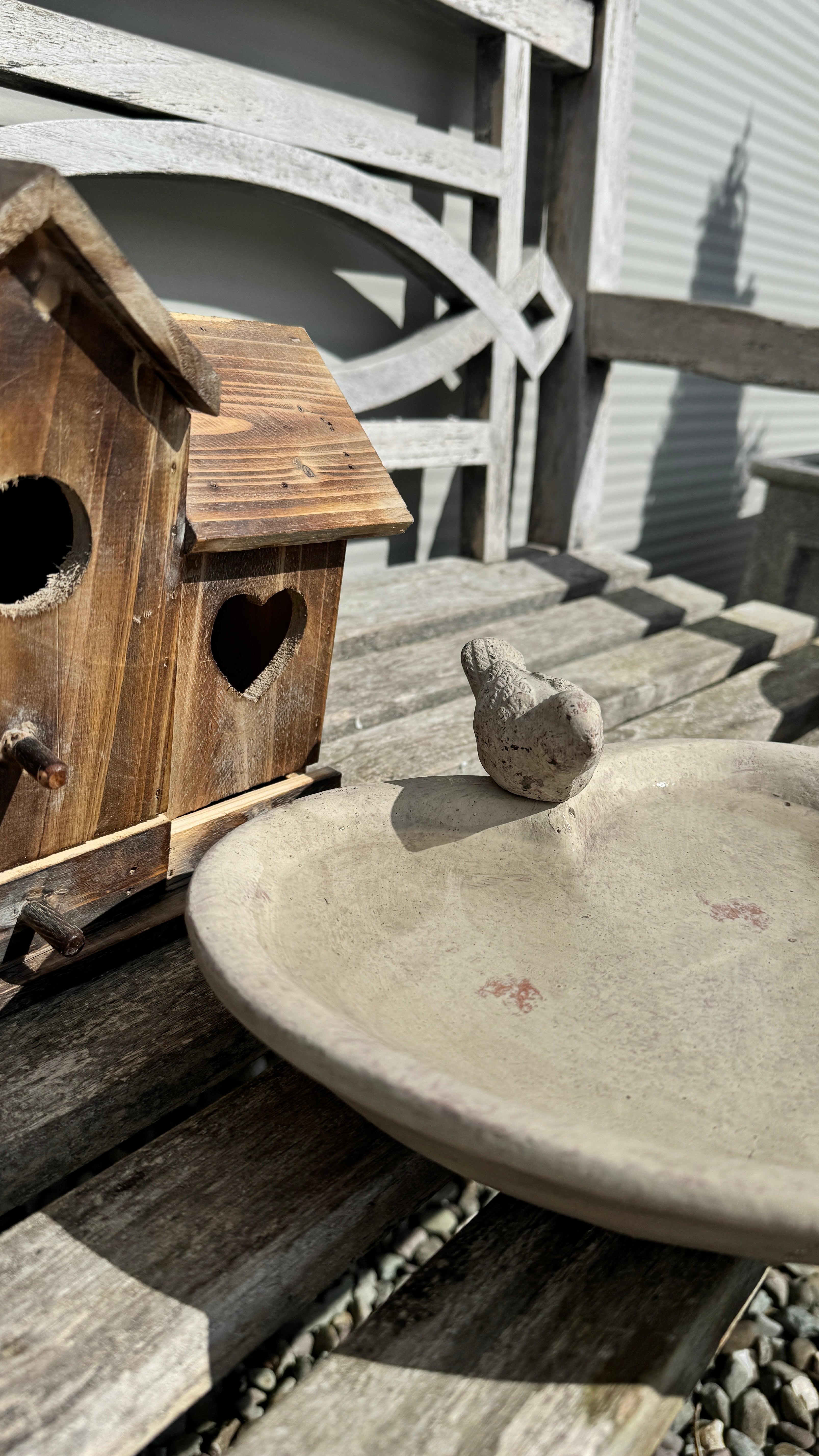 Heart Bird Feeder With Single Bird