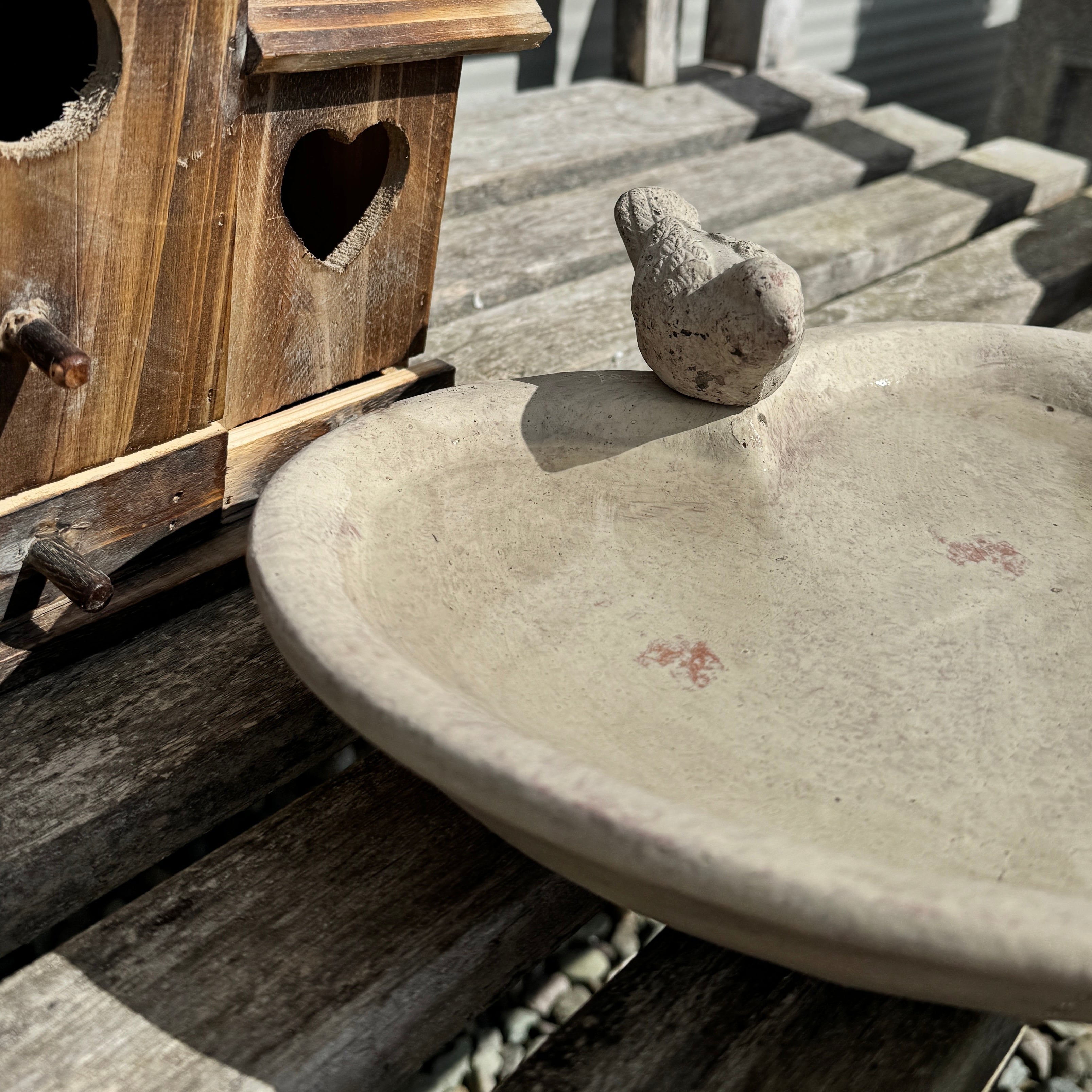 Heart Bird Feeder With Single Bird