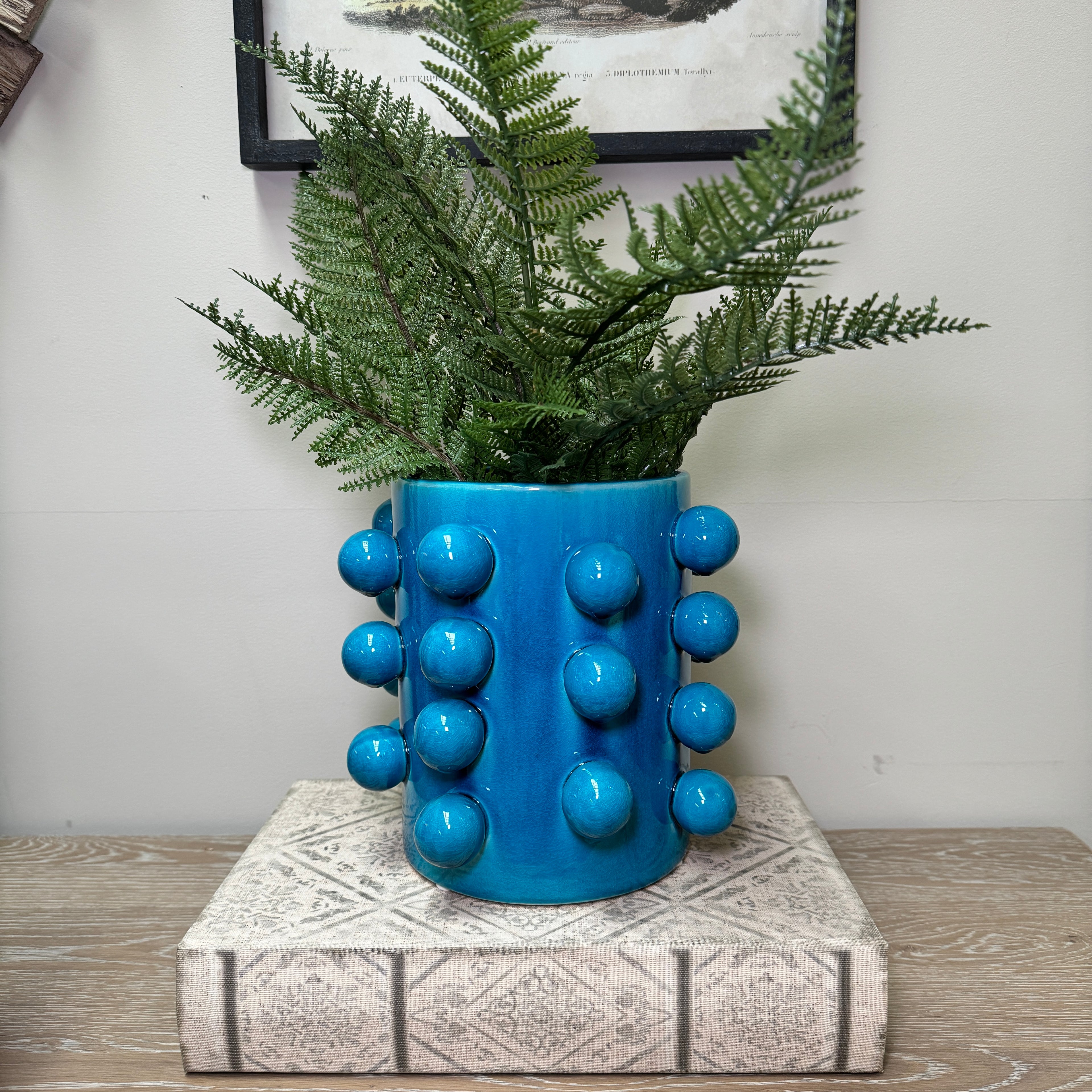 Aqua Bobble Edged Pot
