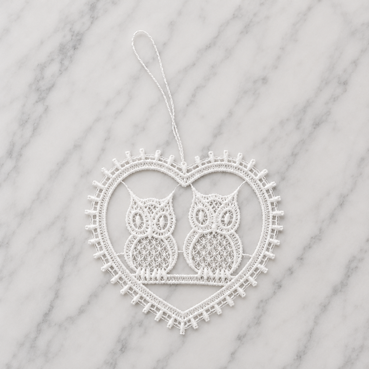 Lace Decoration - Love Owls