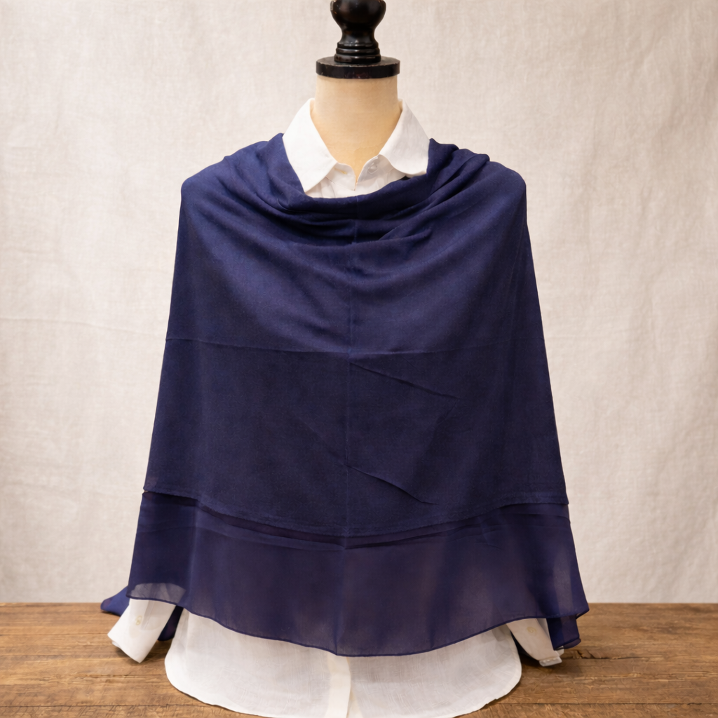 Poncho Navy
