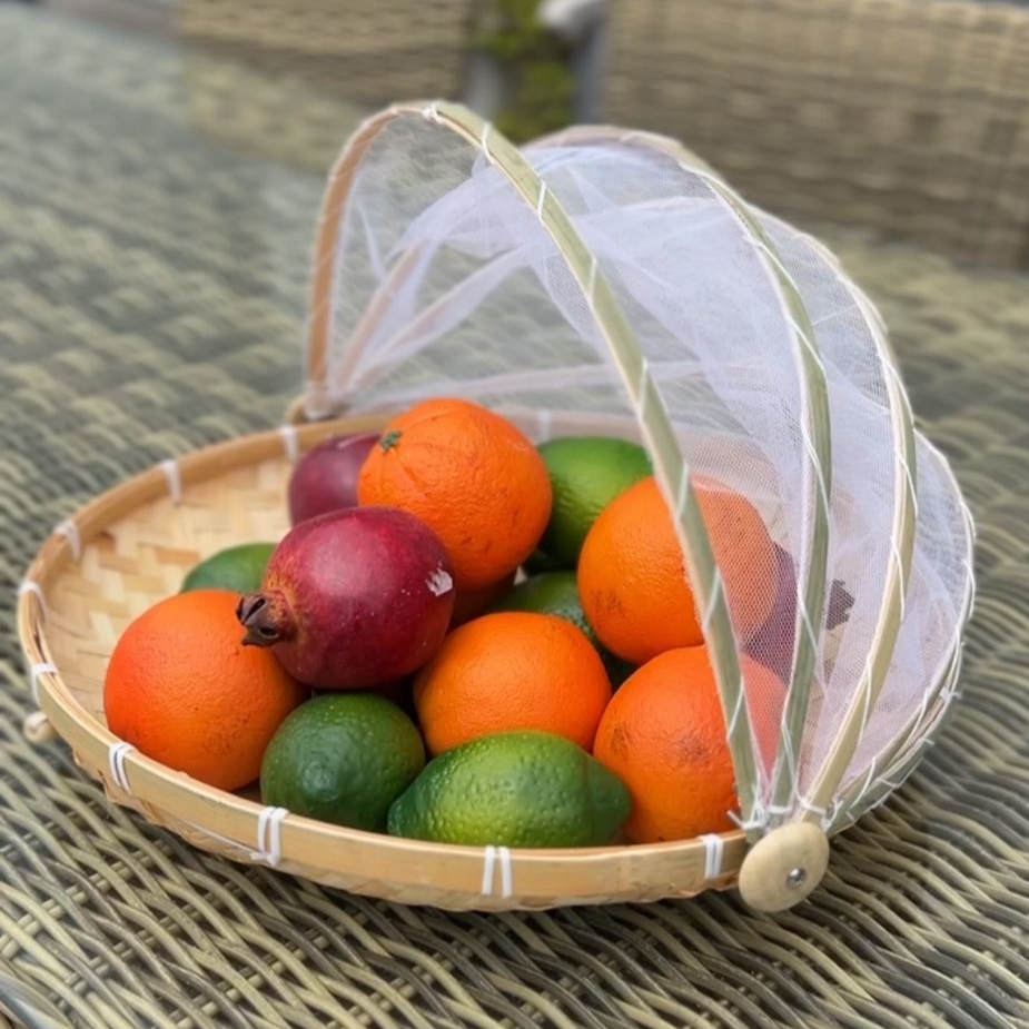 Round White Bamboo Foodcover