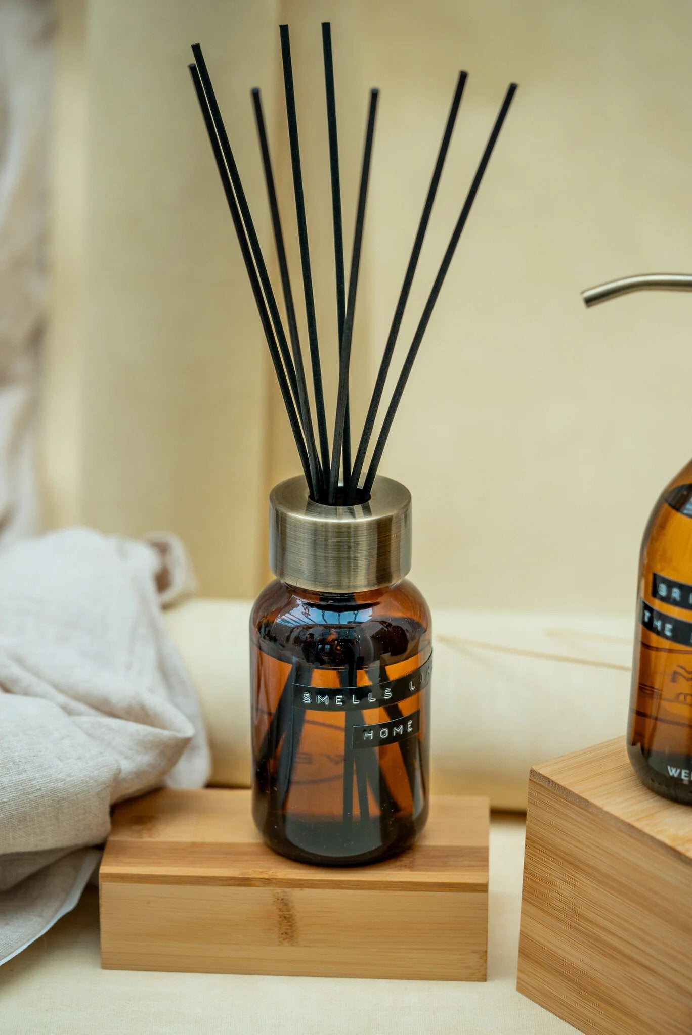 Whif Room Diffusers Diffusers & Oils – The White Room Kenmare