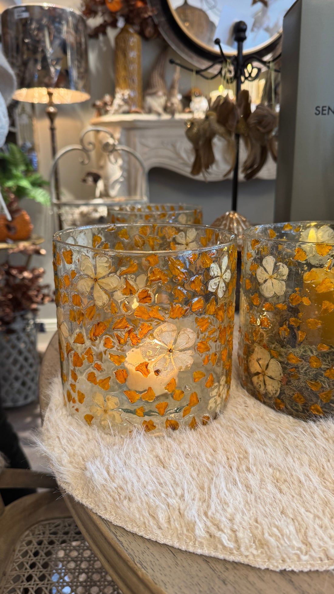 Autumn Detailed Glass Hurricane