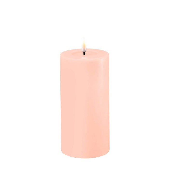LED Candle 7.5 x 15 cm - Light Pink