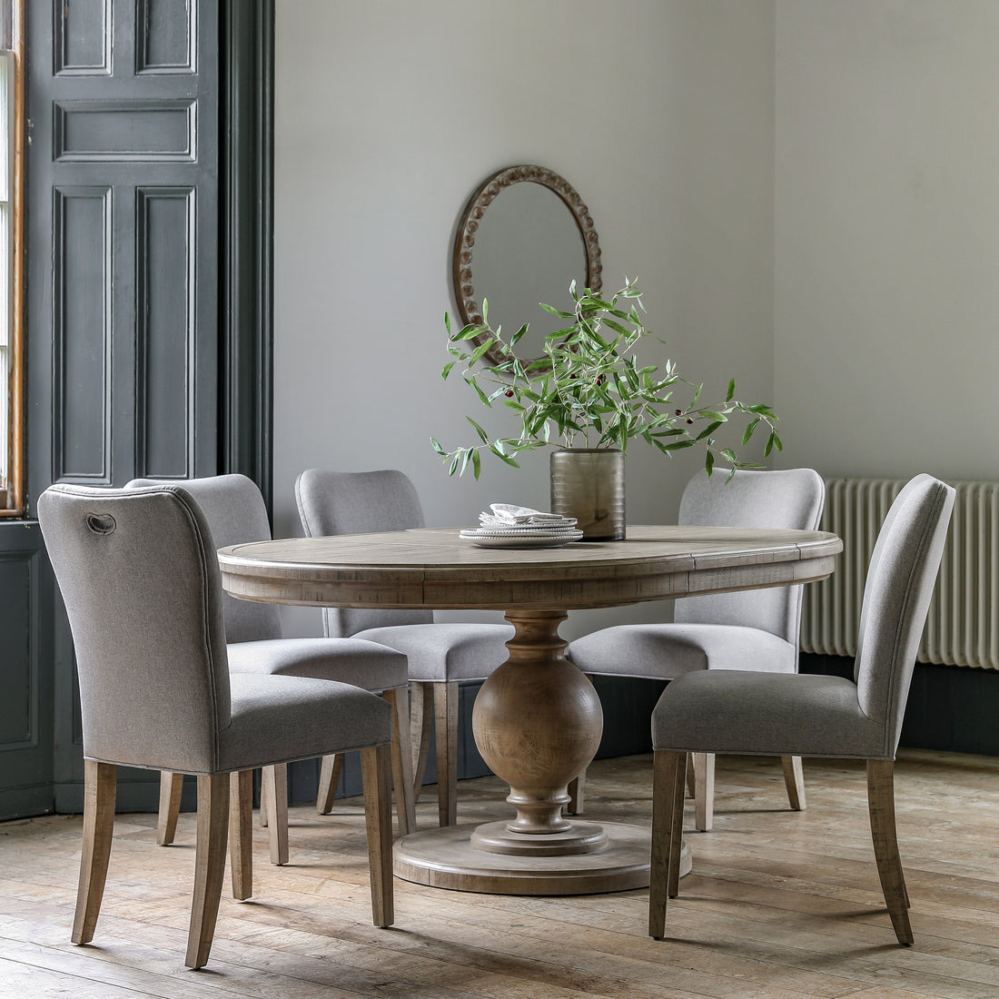 Valerie Round Extending Dining Table