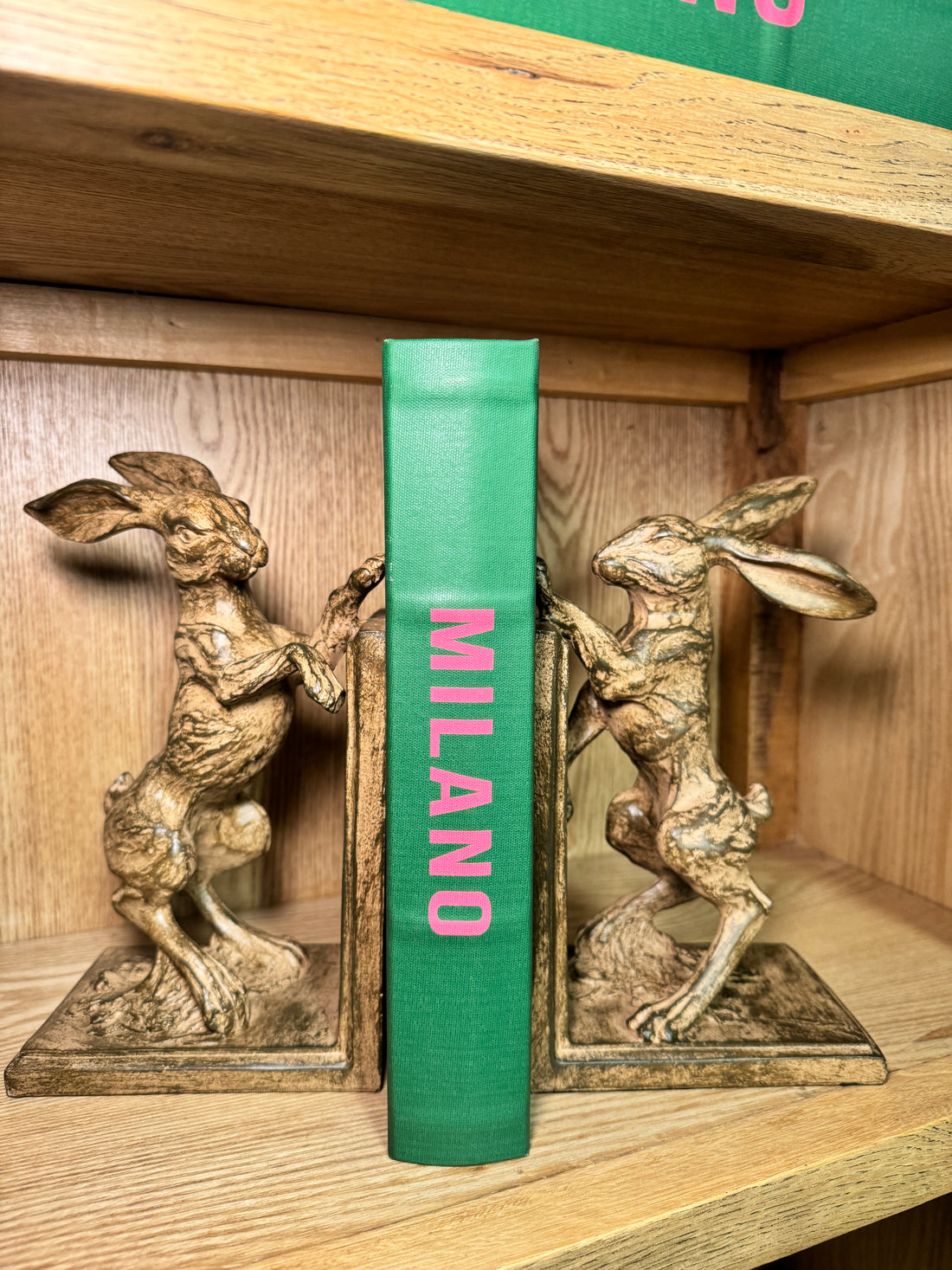 Boxing Hare Bookends