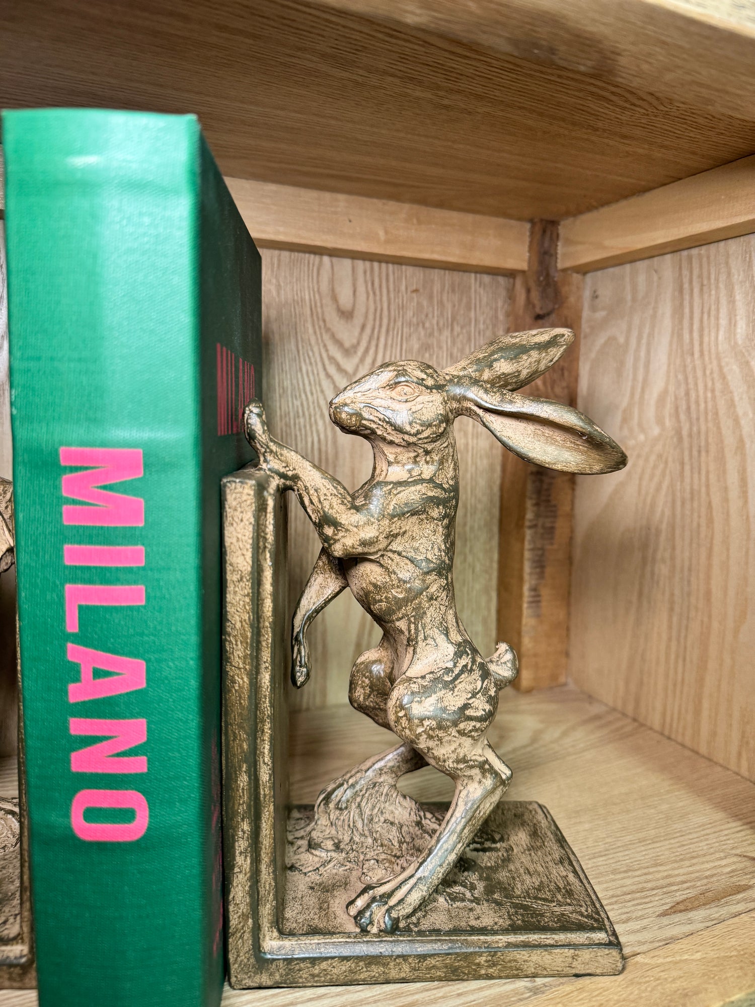 Boxing Hare Bookends