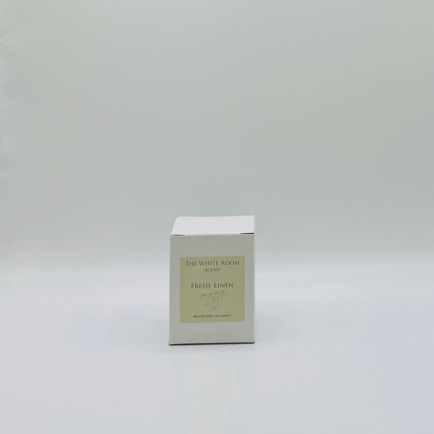 &quot;The White Room&quot; Small Scented Candle - Fresh Linen