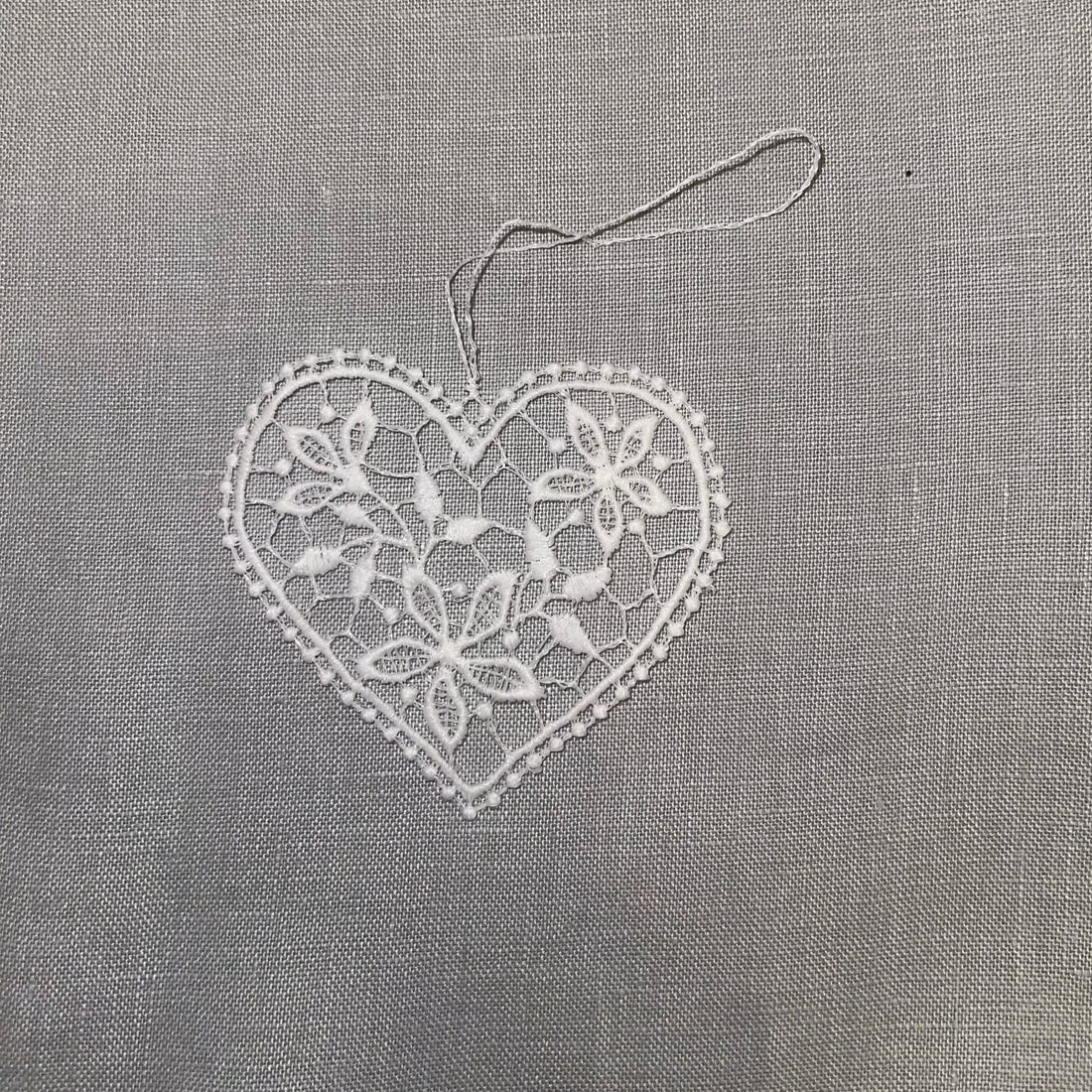 Lace Heart Hanger