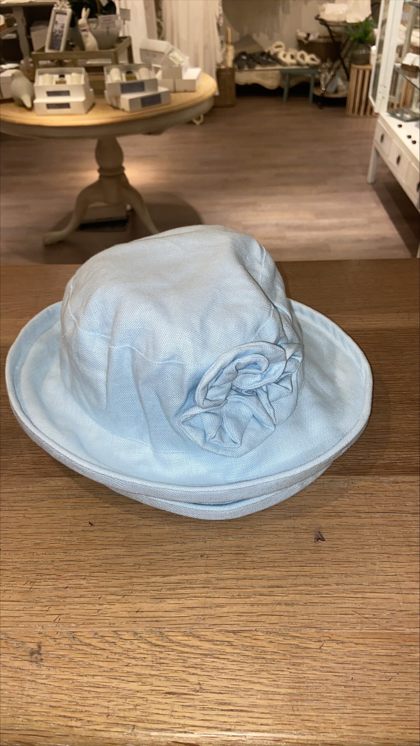 Linen Hat - Website