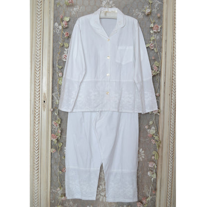 Julia White Embroidered Pyjamas
