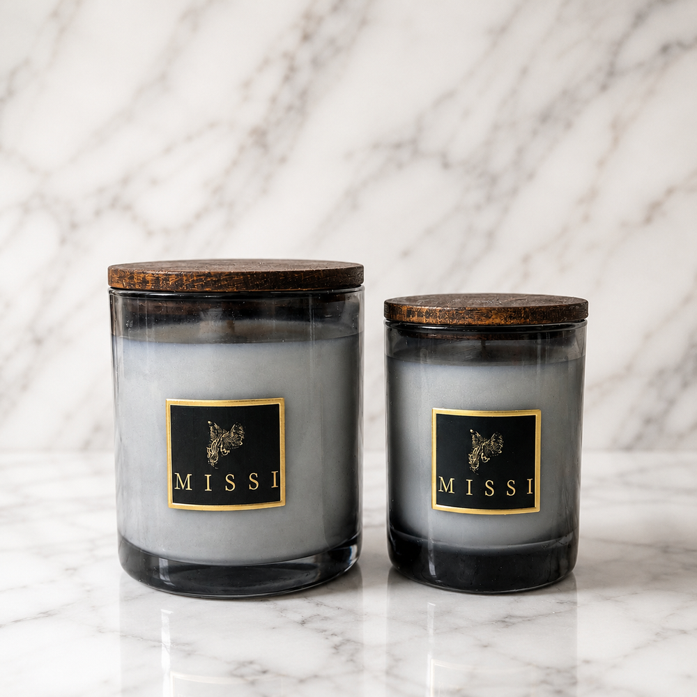 Luxury Scented Candle - Velvet Musk