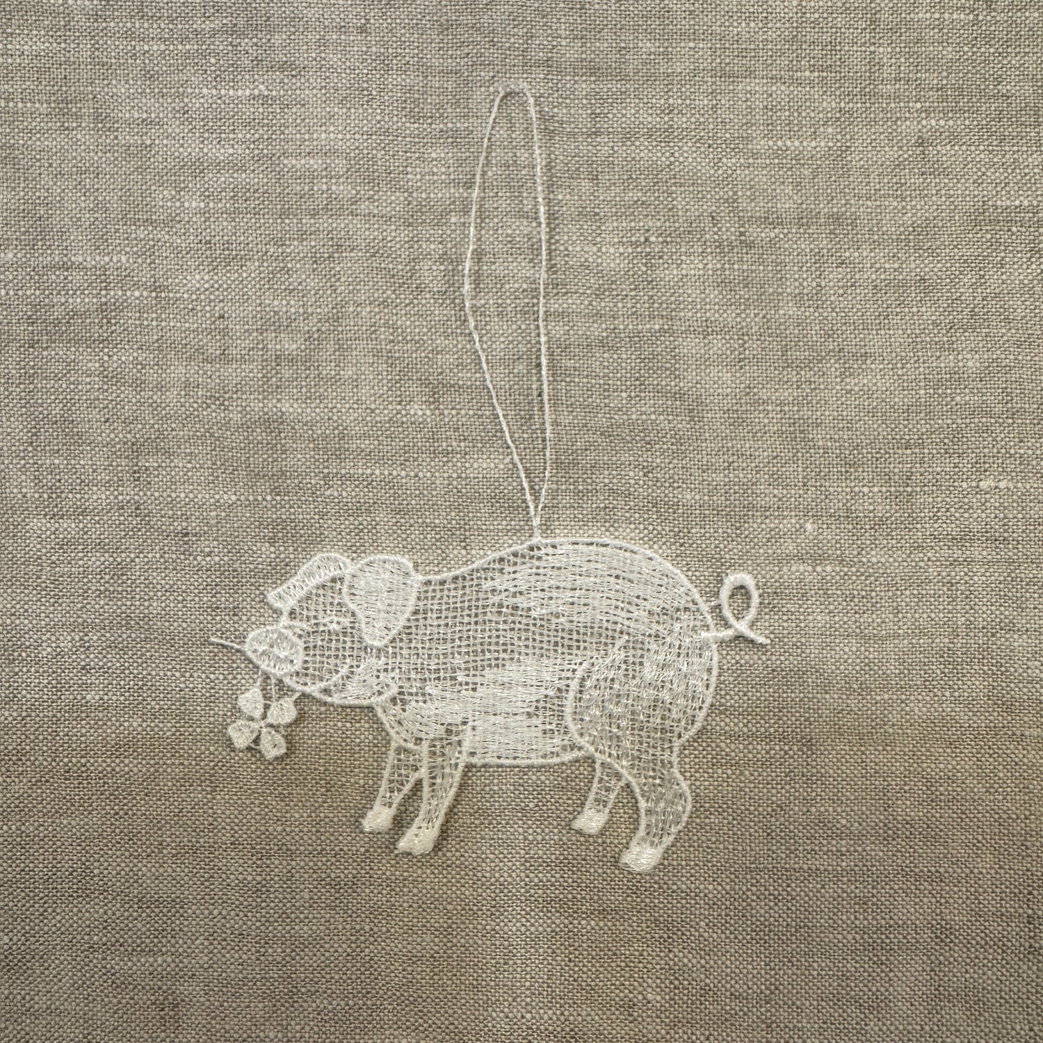 Lace Decoration - Clover The Pig