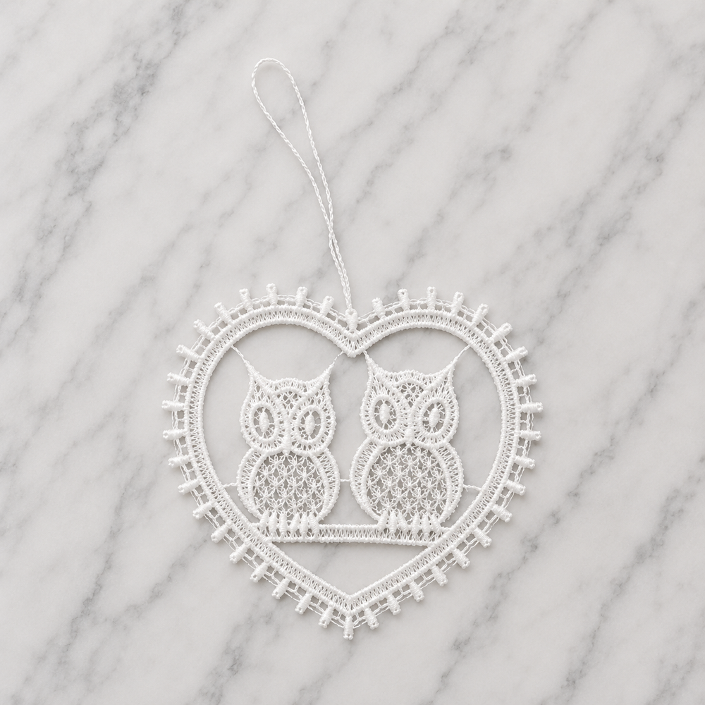 Lace Decoration - Love Owls