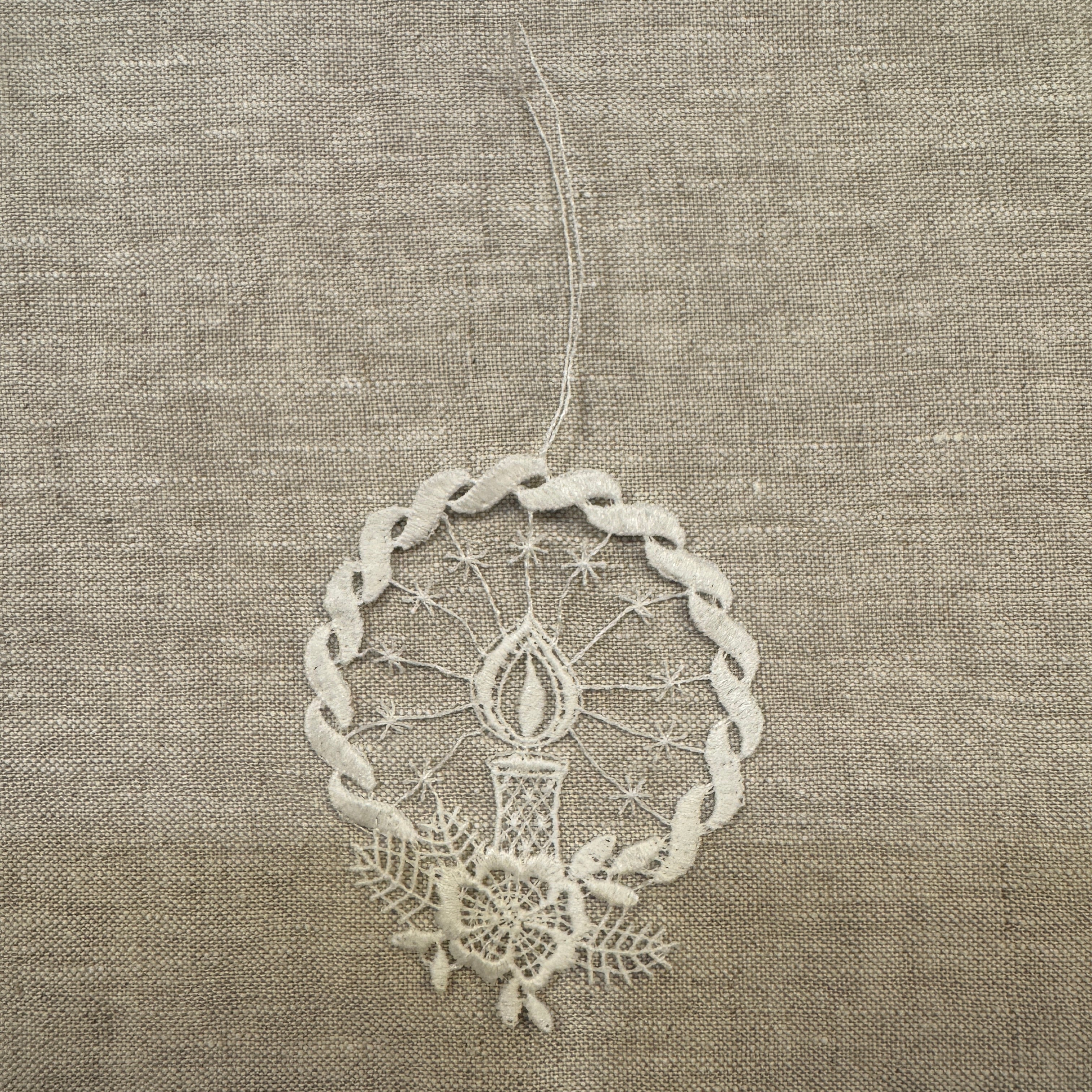 Lace Decoration -Advent Wreath