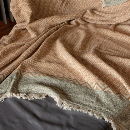 Fleveran Linen Throw - Copper/Dark Navy