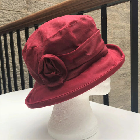 Waxed Cotton Hat Red