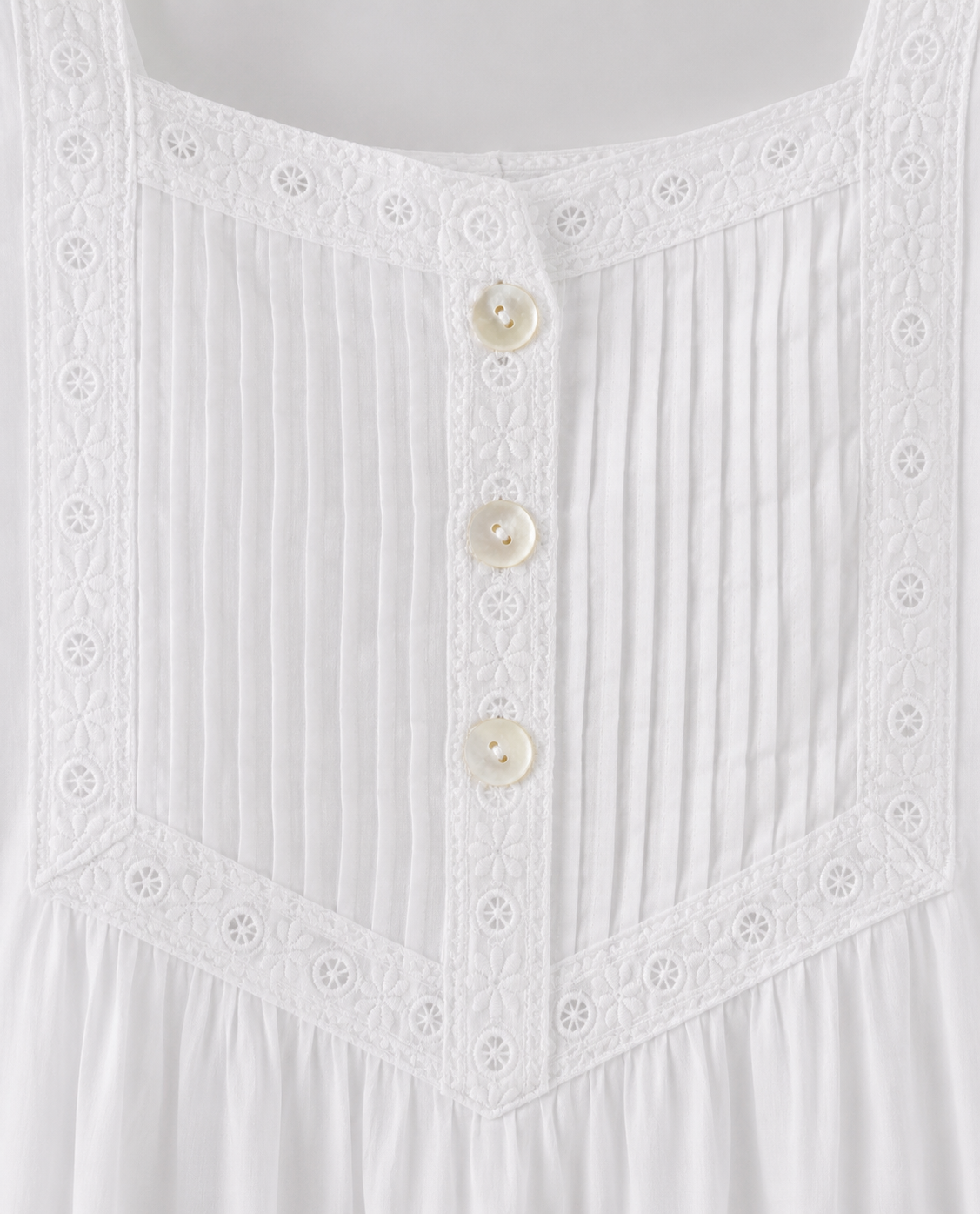 Nicole Sleeveless Cotton Nightdress